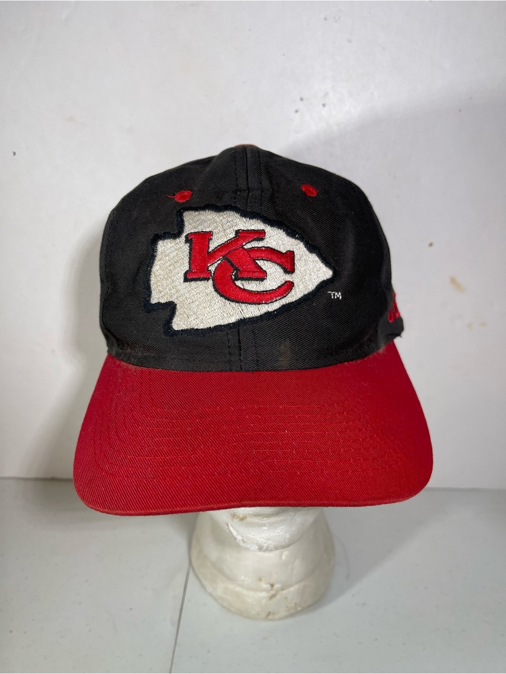 Vintage SnapBack Kansas City Chiefs Hat Cap Competitor Team NFL